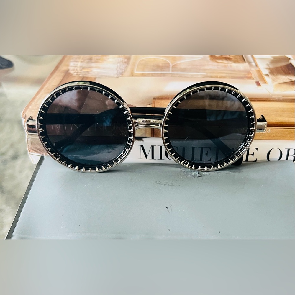 Cici Hand polished Sunglasses
